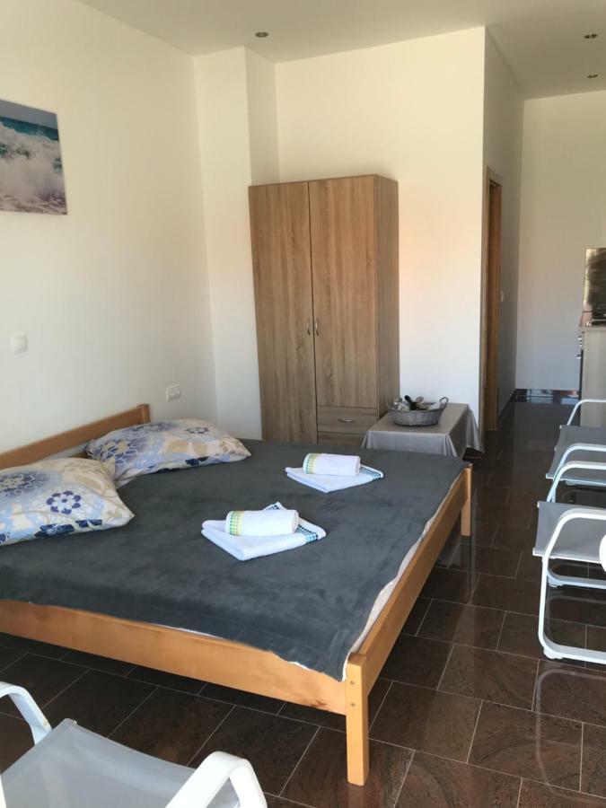 Apartmani Subasic Pag Town Extérieur photo