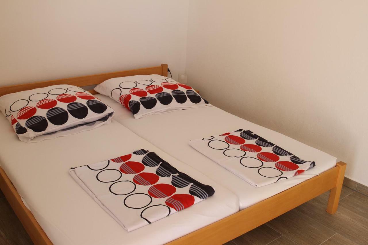Apartmani Subasic Pag Town Extérieur photo