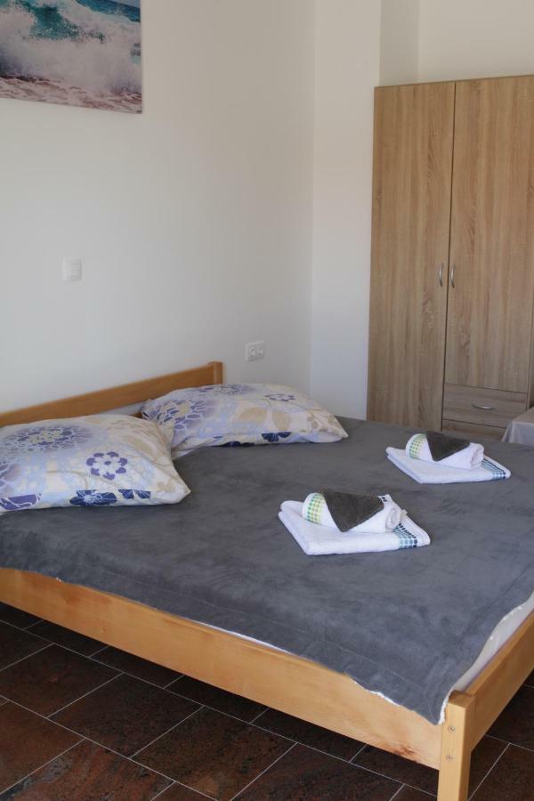 Apartmani Subasic Pag Town Extérieur photo